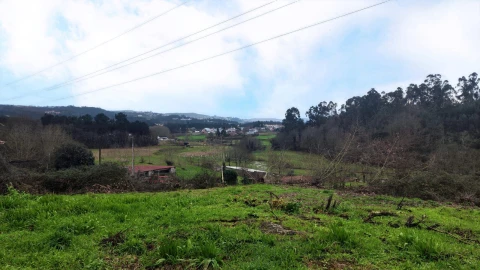 Moradia T3 para Venda em Cristelos, Boim e Ordem