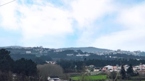 Moradia T3 para Venda em Cristelos, Boim e Ordem