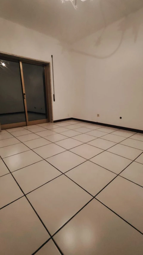 Moradia T4 para Venda em Nespereira e Casais