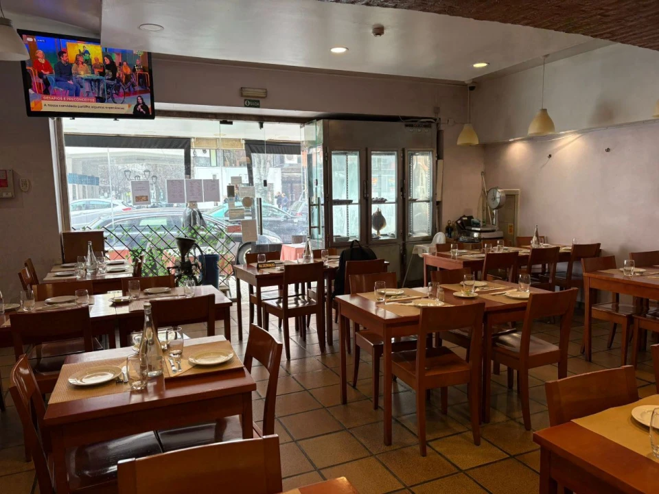 Negócio para Venda em Areeiro Foto 3