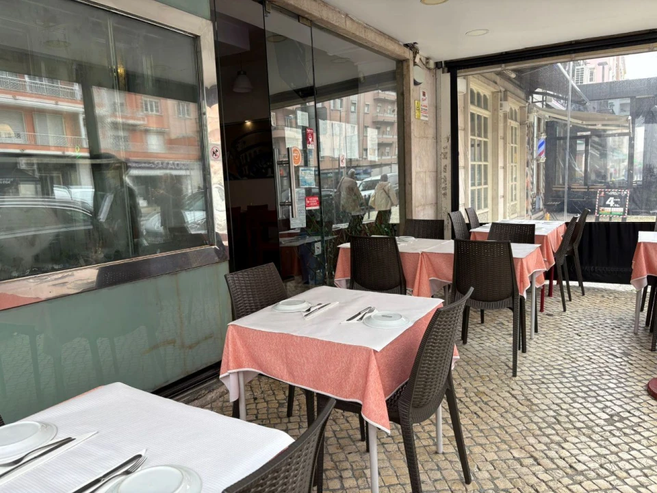 Negócio para Venda em Areeiro Foto 4