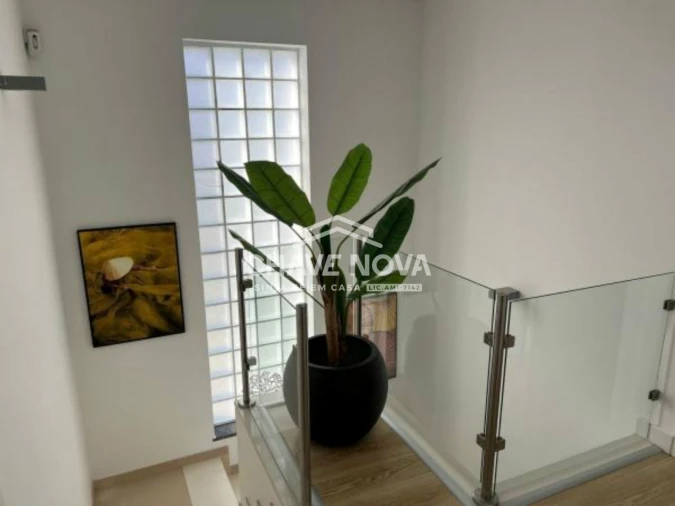 Moradia T4 para Venda em Santo Antonio da Charneca Foto 20