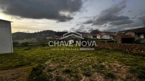 Terreno P/ Prédio para Venda em Romariz