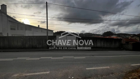 Terreno P/ Prédio para Venda em Romariz