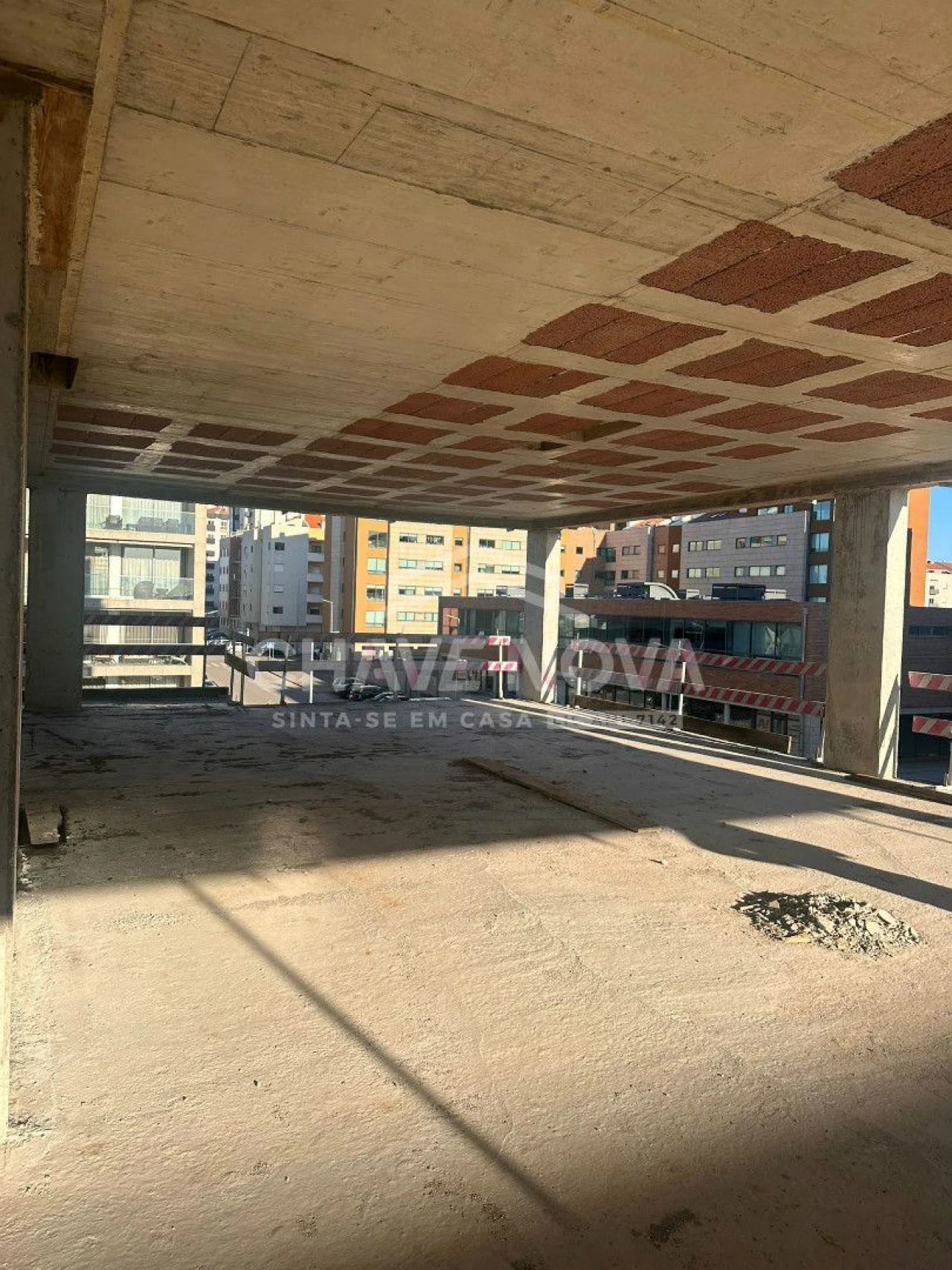 Apartamento T1 para Venda em Glória e Vera Cruz Foto 24
