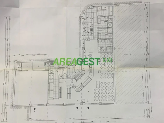 Loja para Venda em Santo António dos Cavaleiros e Frielas Foto 19