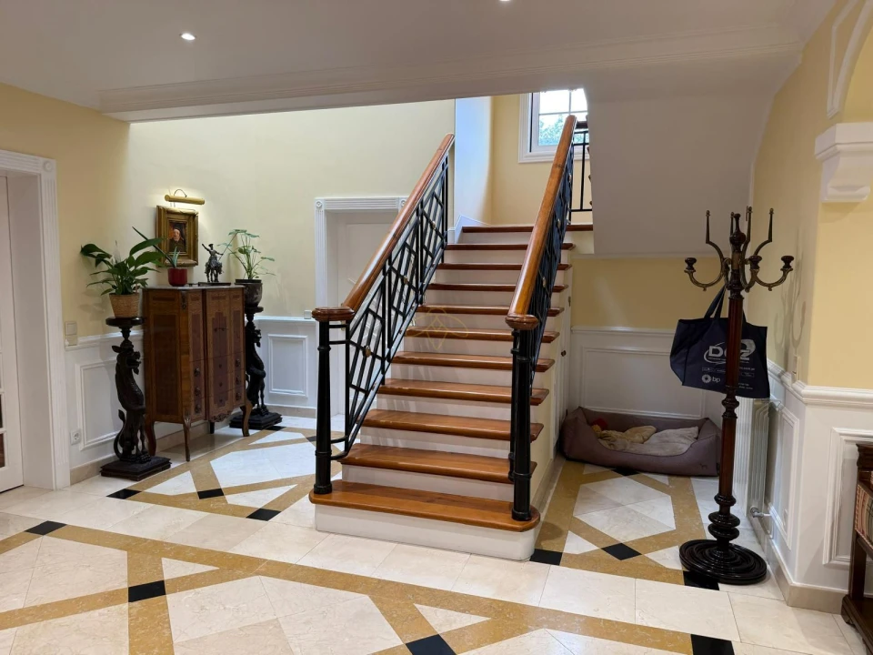 Moradia T5 para Venda em Santa Maria e São Miguel, São Martinho, São Pedro Penaferrim Foto 15