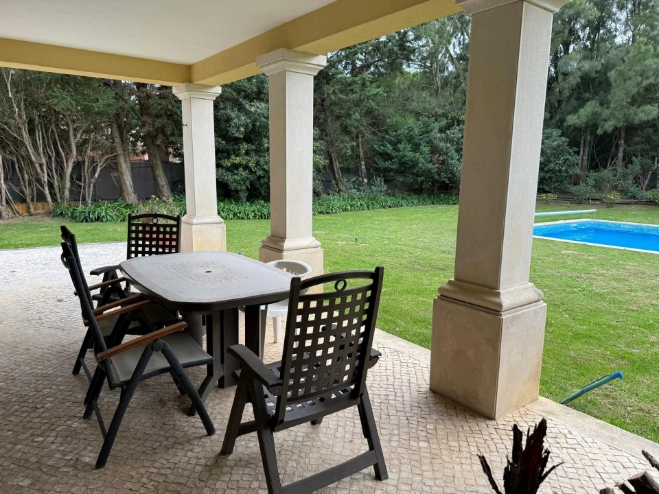 Moradia T5 para Venda em Santa Maria e São Miguel, São Martinho, São Pedro Penaferrim Foto 12