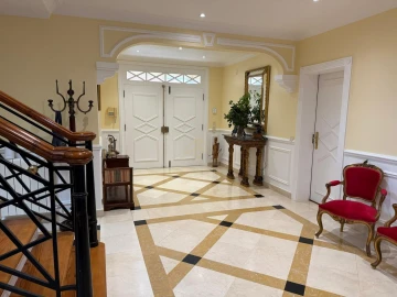 Moradia T5 para Venda em Santa Maria e São Miguel, São Martinho, São Pedro Penaferrim