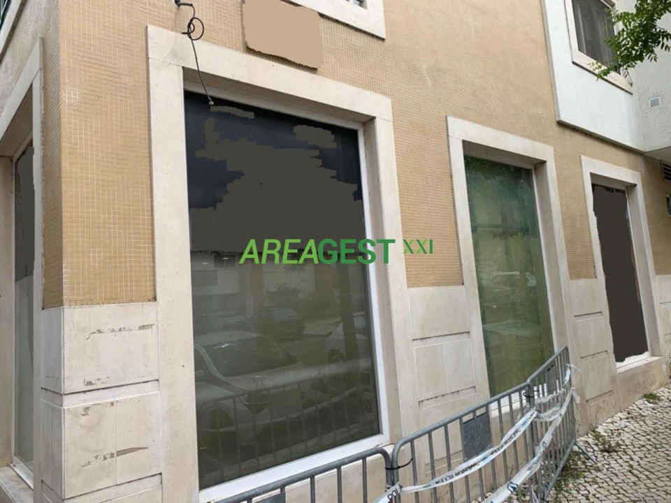 Loja para Venda em Alvalade Foto 11