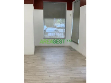 Loja para Venda em Alvalade