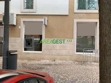 Loja para Venda em Alvalade