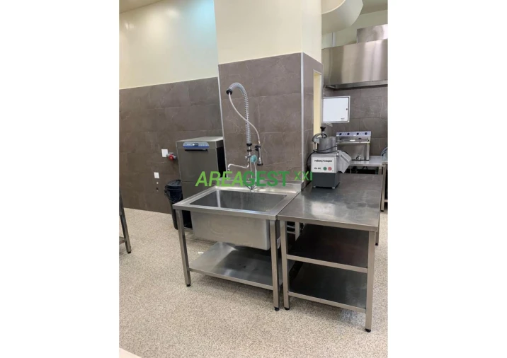 Loja para Venda em Alvalade Foto 5