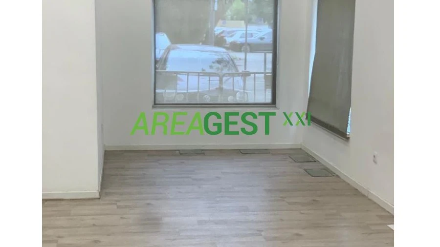 Loja para Venda em Alvalade