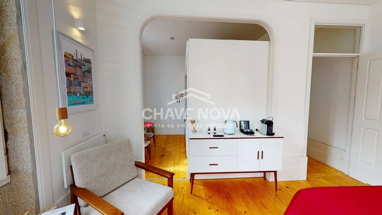 Apartamento T1 para Venda em Cedofeita, Santo Ildefonso, Sé, Miragaia, São Nicolau e Vitória Foto 3