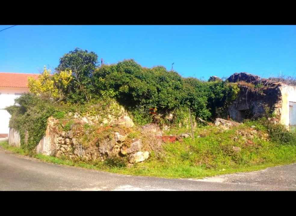 Moradia T0 para Venda em Nossa Senhora da Piedade Foto 3