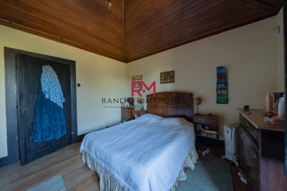 Quinta T9 para Venda em Paredes