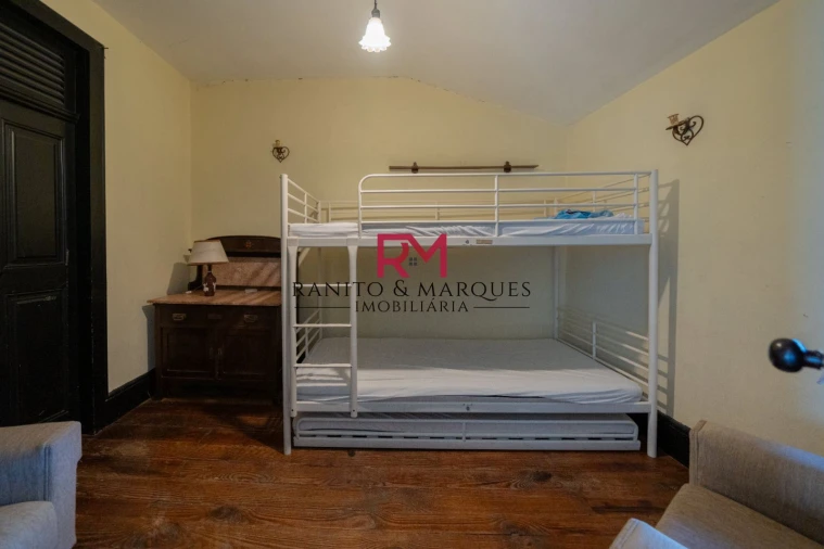 Quinta T9 para Venda em Paredes Foto 6