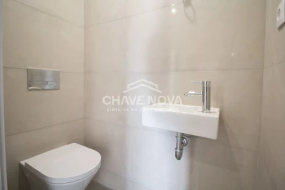 Apartamento T3 para Venda em Cedofeita, Santo Ildefonso, Sé, Miragaia, São Nicolau e Vitória