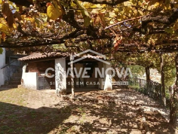 Quinta T5 para Venda em Roriz