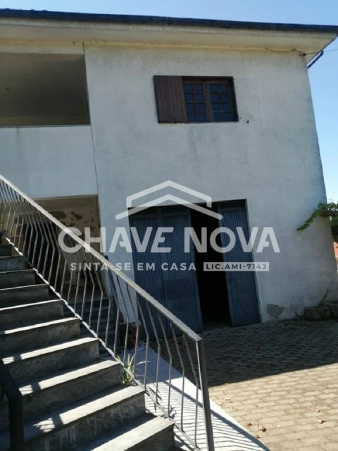 Quinta T5 para Venda em Roriz