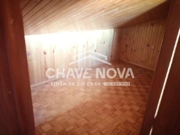 Quinta T5 para Venda em Roriz