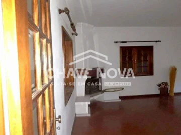 Quinta T5 para Venda em Roriz