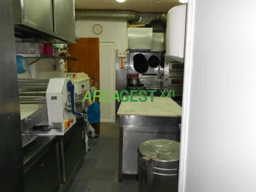 Loja para Venda em Santa Iria de Azoia, São João da Talha e Bobadela