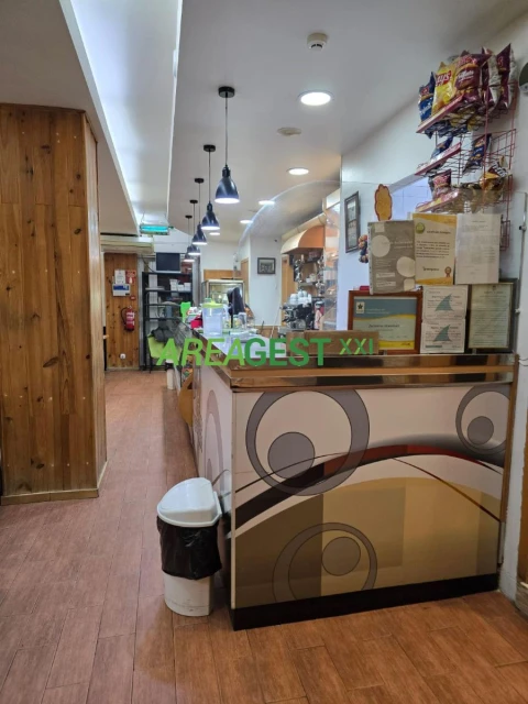 Loja para Venda em Santa Iria de Azoia, São João da Talha e Bobadela