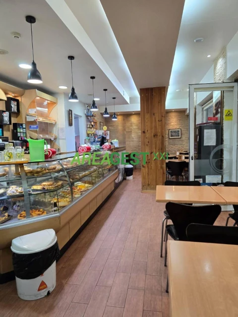 Loja para Venda em Santa Iria de Azoia, São João da Talha e Bobadela