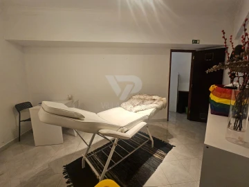 Loja para Trespasse em Campo de Ourique