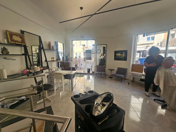 Loja para Trespasse em Campo de Ourique Foto 4