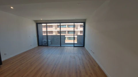 Apartamento T0 para Venda em Oliveira do Douro