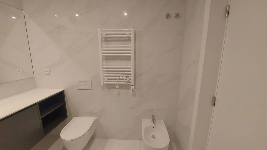 Apartamento T0 para Venda em Oliveira do Douro Foto 11