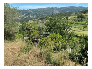 Terreno Misto para Venda em Sobradelo da Goma