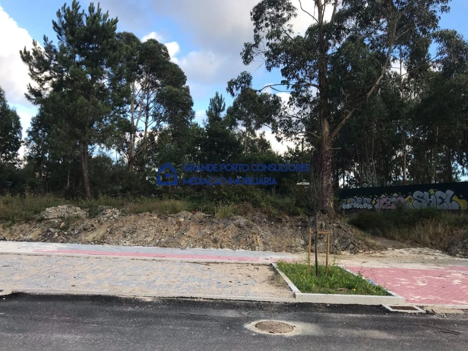 Terreno P/ Prédio para Venda em Valongo Foto 3