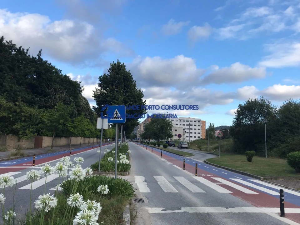 Terreno P/ Prédio para Venda em Valongo Foto 10