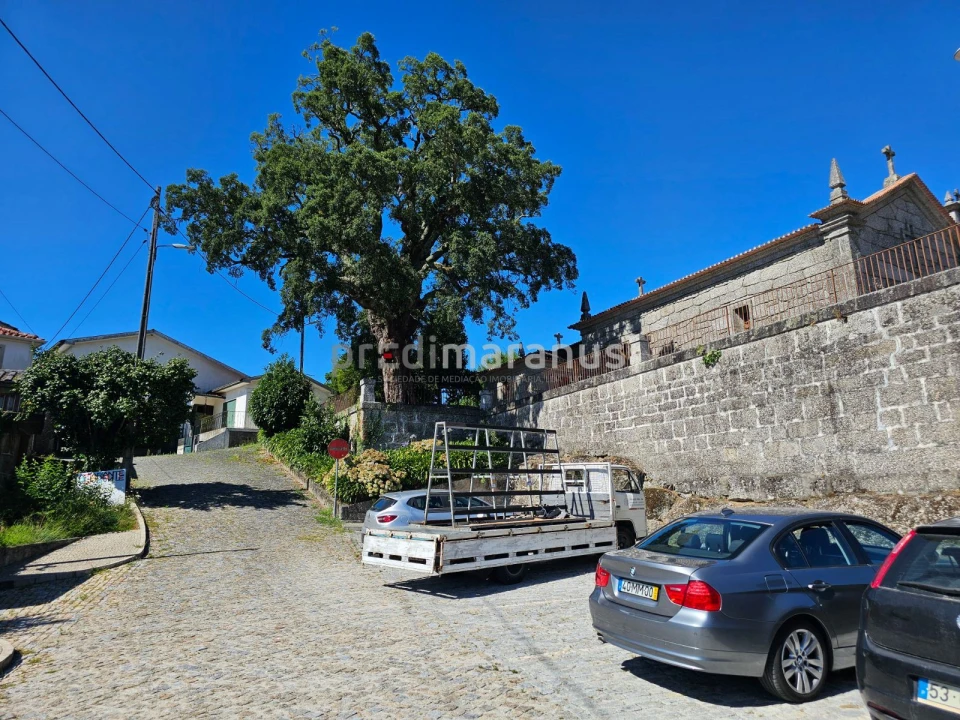 Moradia T4 para Venda em Fridão Foto 17