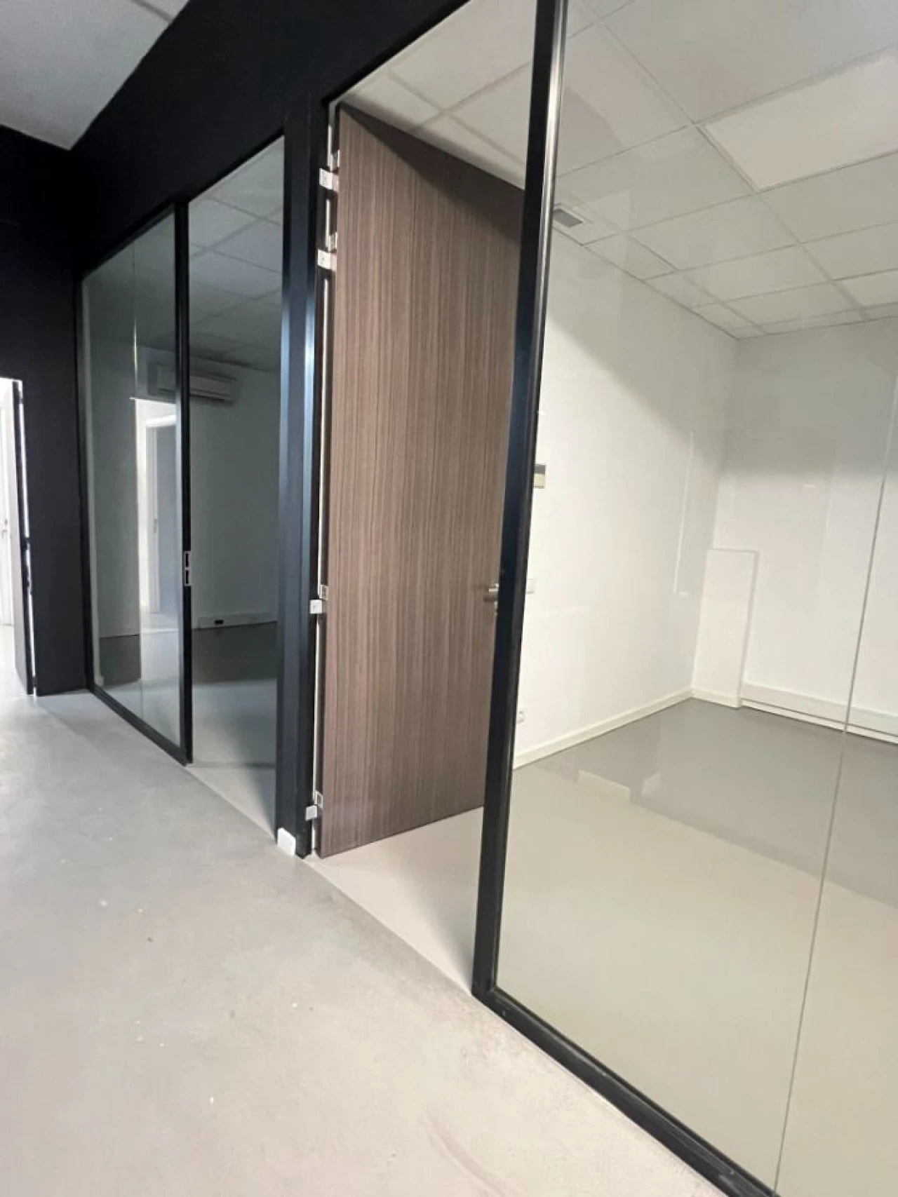 Armazém para Arrendamento em Paranhos Foto 1