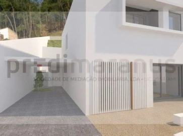 Moradia T3 para Venda em Vila Caiz