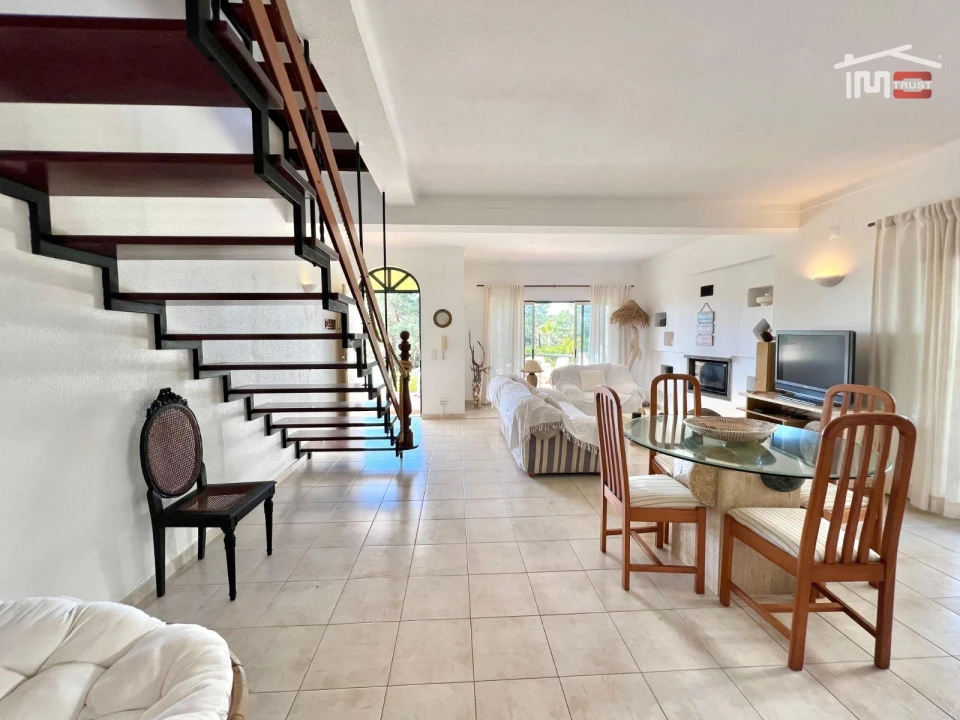 Moradia T3 para Venda em Carvalhal Foto 11