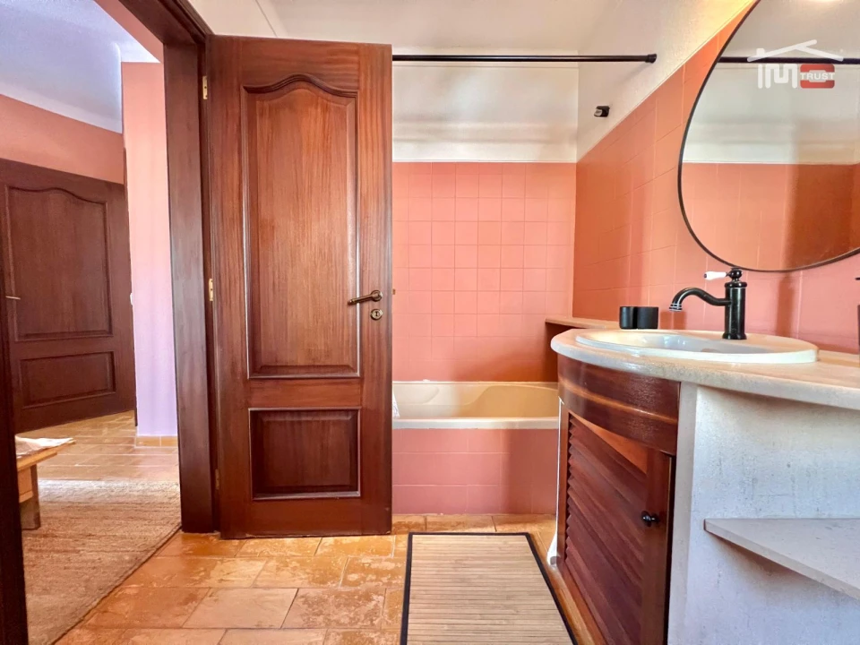 Moradia T3 para Venda em Carvalhal Foto 31