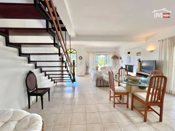 Moradia T3 para Venda em Carvalhal