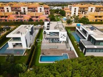 Apartamento T4 para Venda em Quarteira