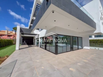 Apartamento T4 para Venda em Quarteira