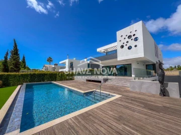 Apartamento T4 para Venda em Quarteira