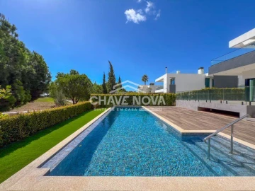 Apartamento T4 para Venda em Quarteira