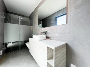 Apartamento T4 para Venda em Quarteira