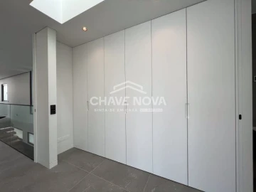 Apartamento T4 para Venda em Quarteira