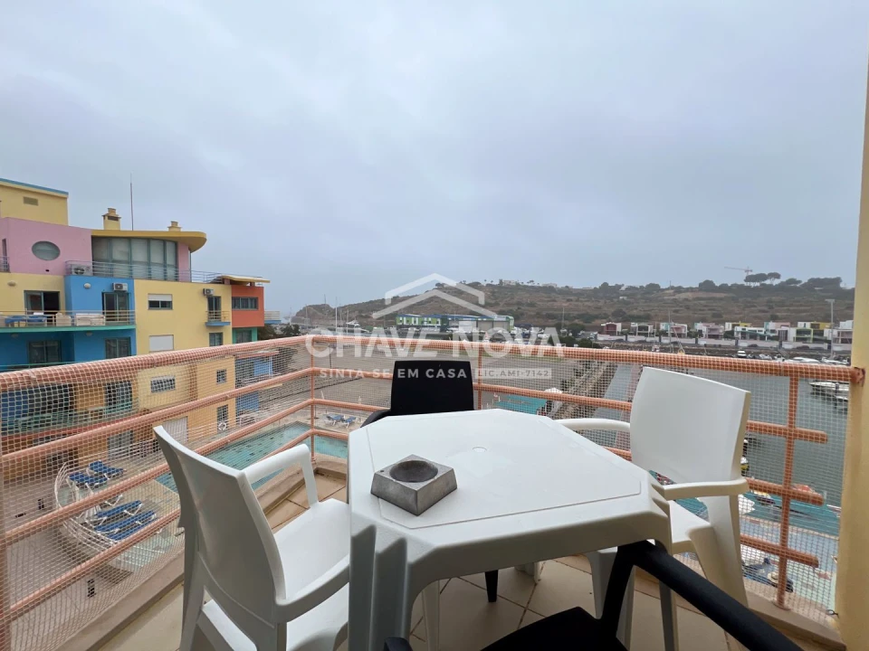 Apartamento T2 para Venda em Albufeira e Olhos de Água Foto 1